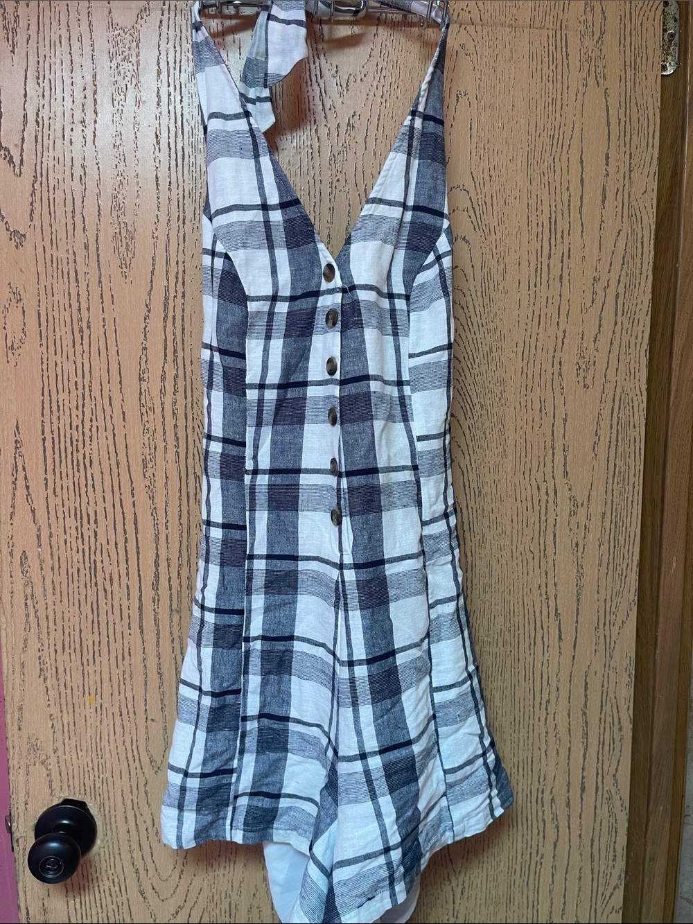 American Eagle Outfitters Plaid Halter Romper in White and Gray